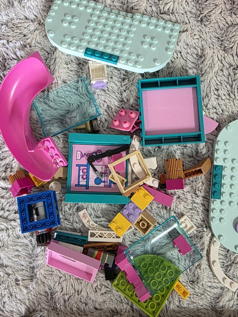 Legos Miscellaneous Mixed Bag of Pieces Assorted Pink Teal